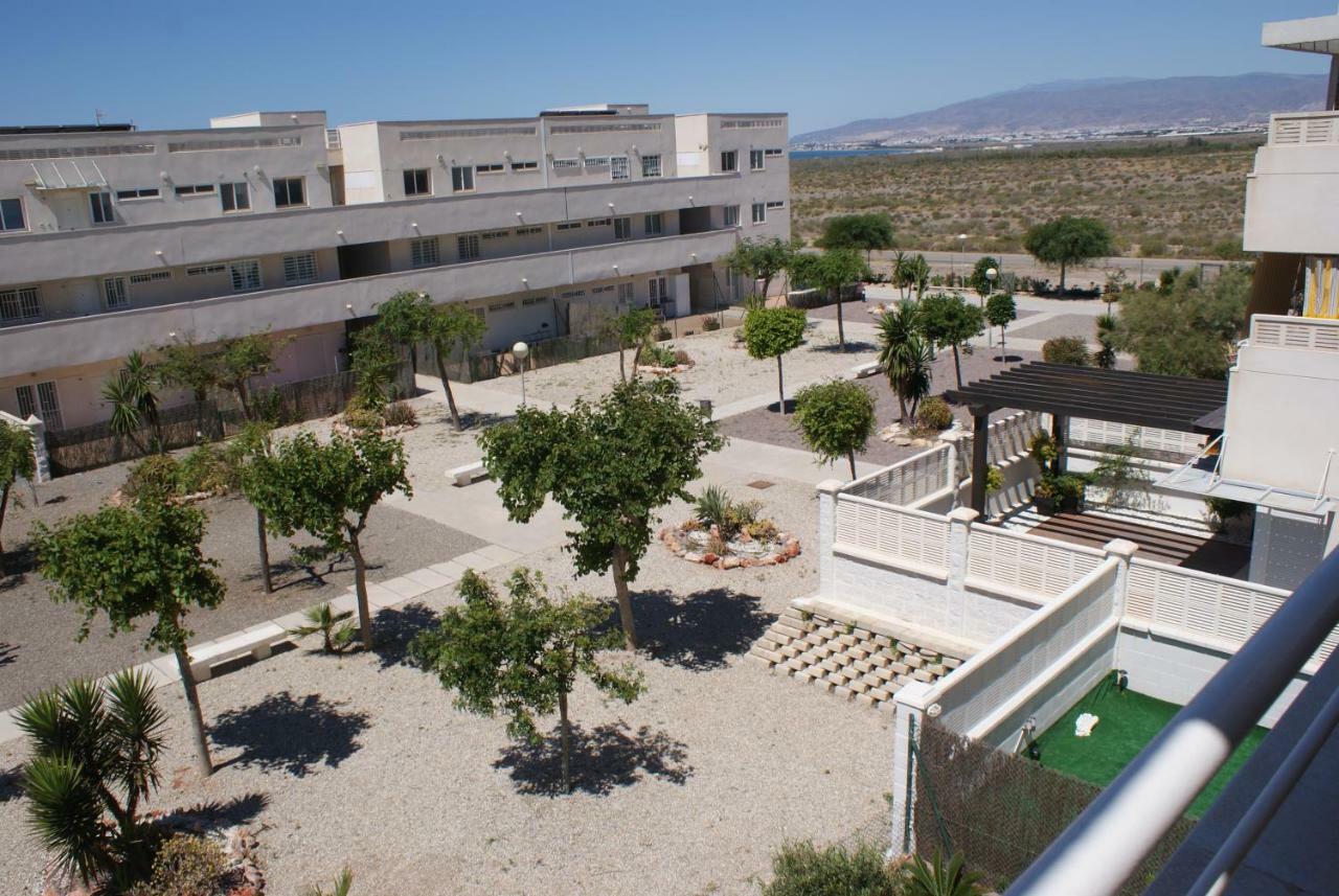Golf Y Playa Junto Al Cabo De Gata * Almería