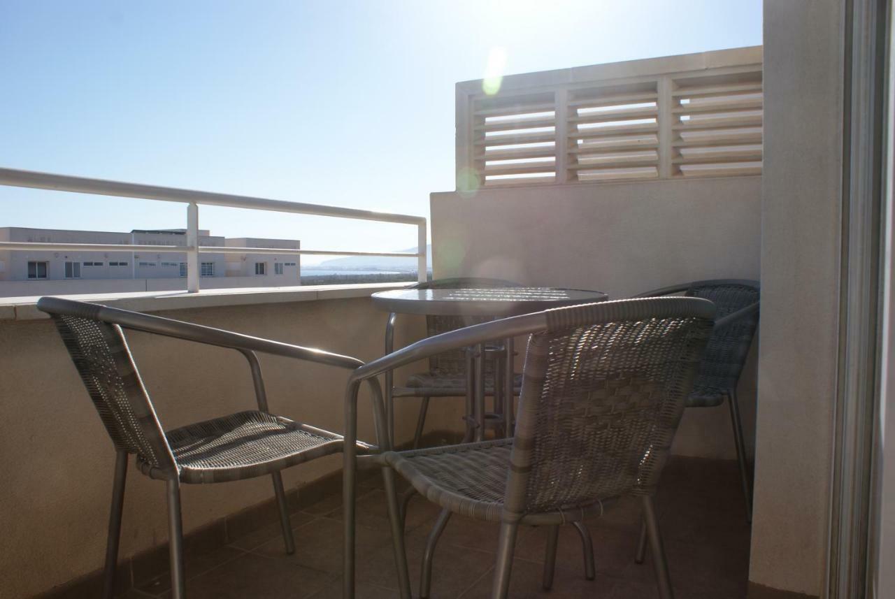 Golf Y Playa Junto Al Cabo De Gata * Almeria